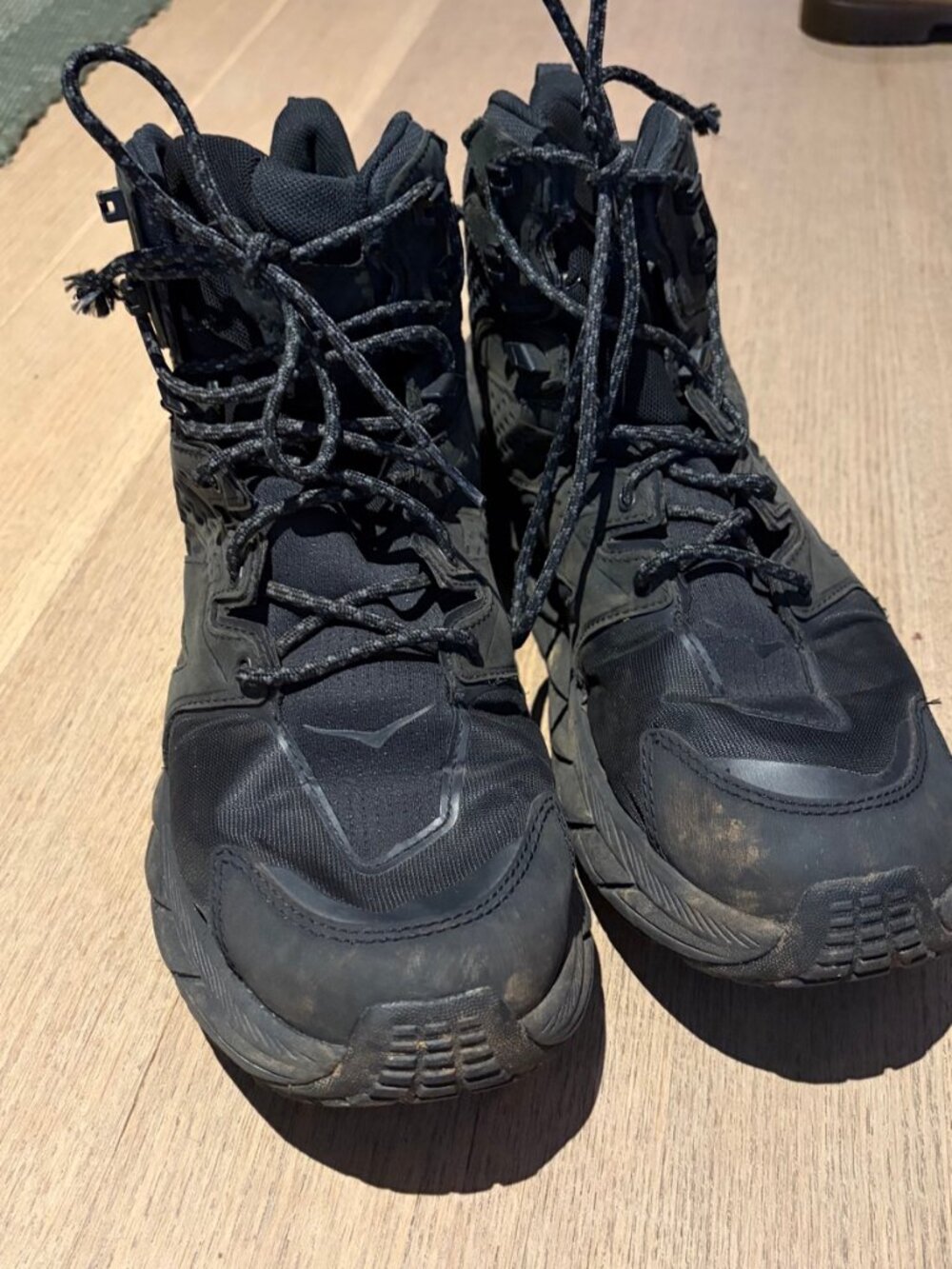 HOKA Anacapa Mid GTX Black Hiking Boots 9.5D